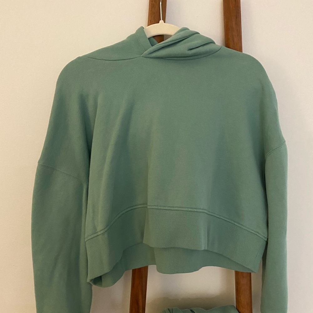 Forever 21 Green Hoodie and Sweatpants Set, Top is XL and Bottoms are M
